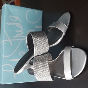 Life Stride Silver Vinci Flashy flex comfort heels rhinestone